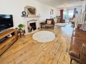 Photo 10- click for photo gallery